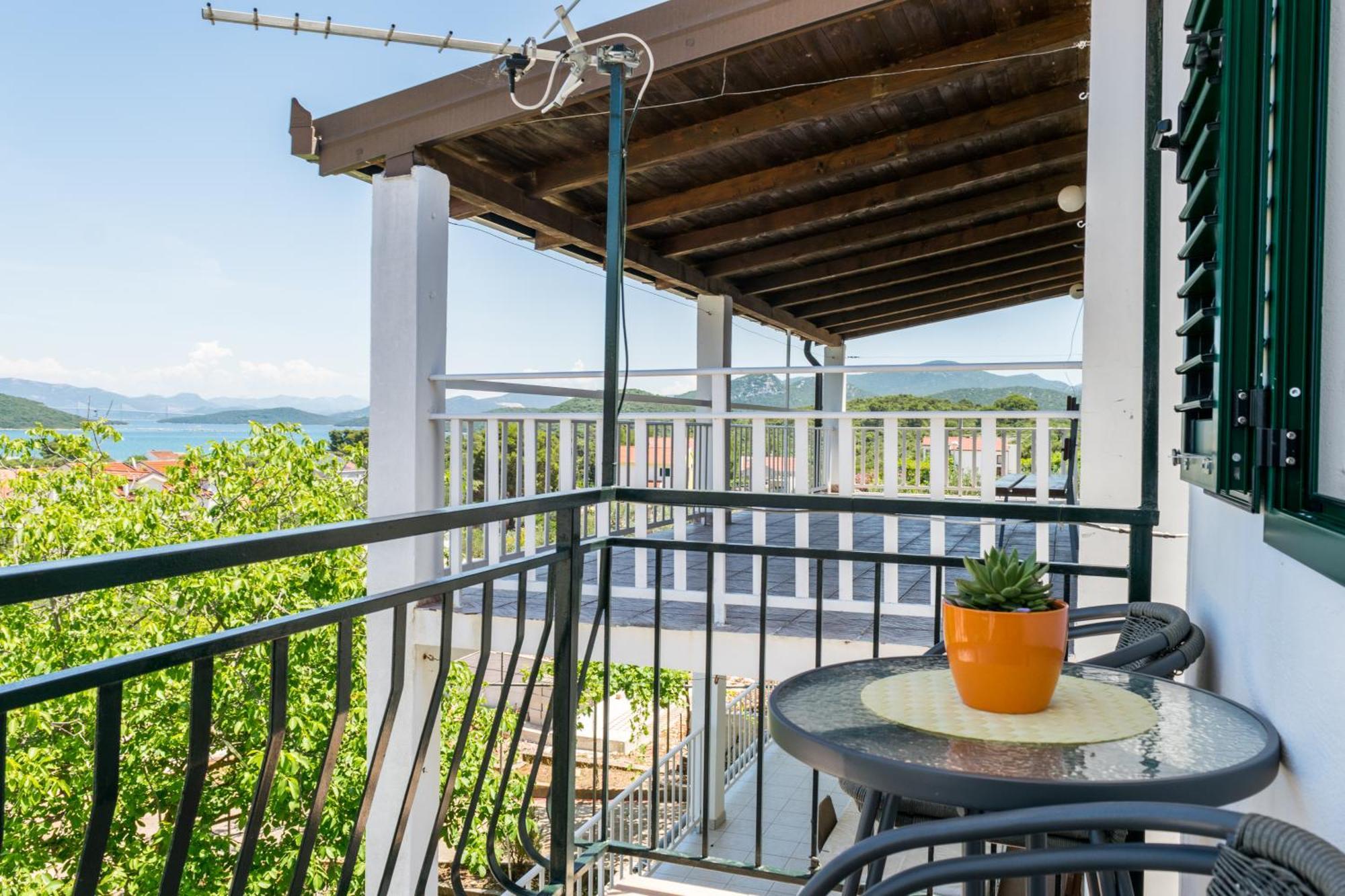 Apartment Simunovic Драче Экстерьер фото